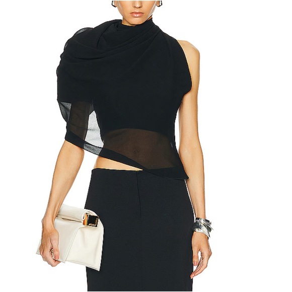 JACQUEMUS
Le Haut Pablo FR 36 - Picture 3 of 6